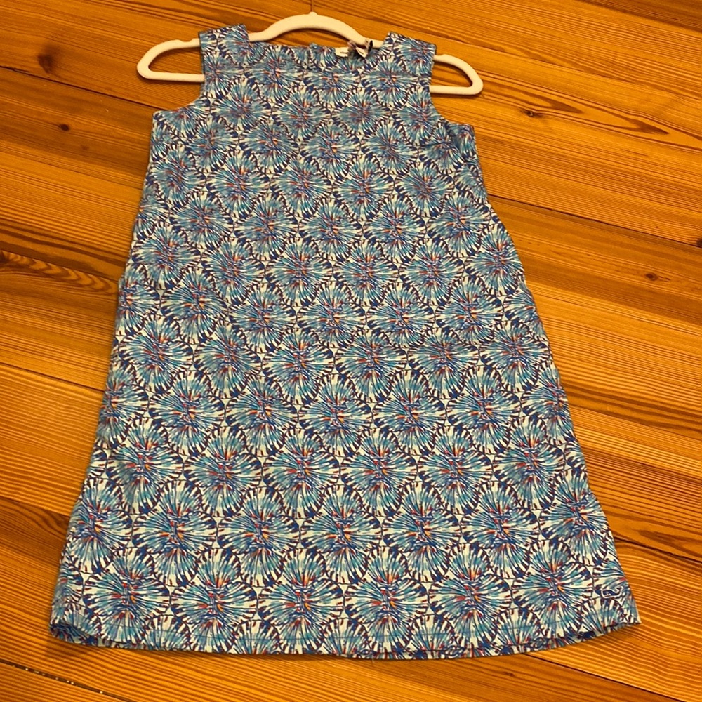 Vineyards vines girls dress great condition